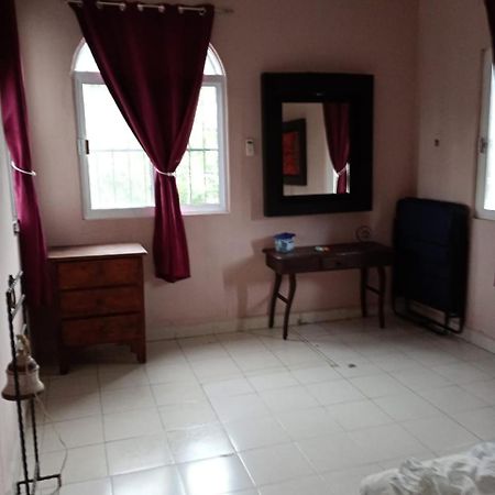 En Planta Alta A Pie De Avenida Apartamento Cozumel Exterior foto